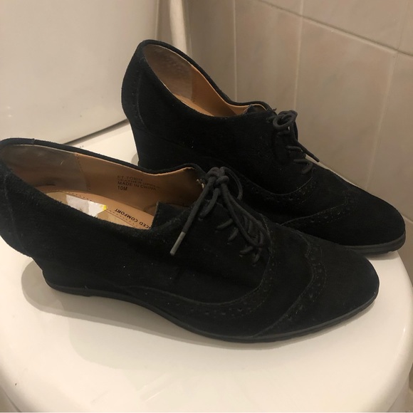 Ellen Tracy Active suede wedge oxfords size 10 - Picture 2 of 9